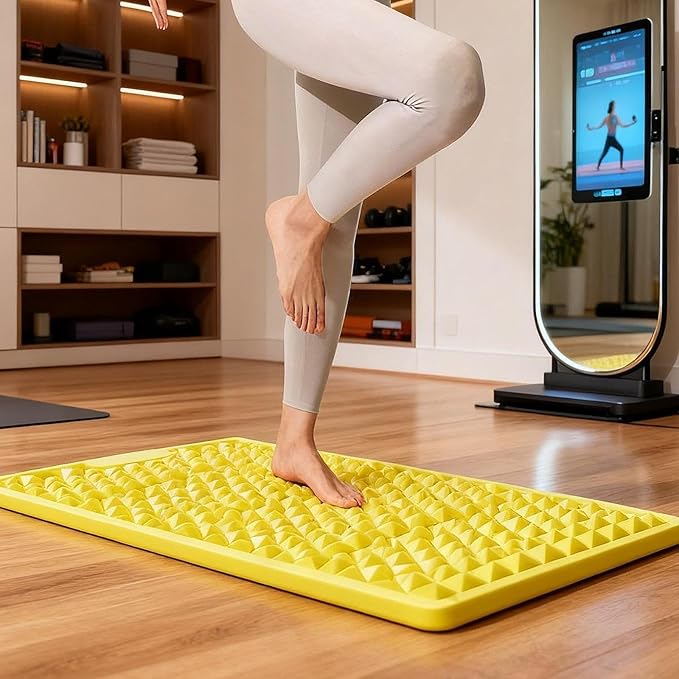 misppro Foot Massage Pad Pressure Point Pad Relaxing Portable Acupressure Mat Reflexology Mats for Dorm Gym Living Room- Yellow